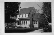 810 E WINNEBAGO ST, a Colonial Revival/Georgian Revival house, built in Appleton, Wisconsin in 1929.