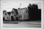 1525 W WISCONSIN AVE, a English Revival Styles house, built in Appleton, Wisconsin in 1938.