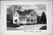 N70 W5362 BRIDGE RD, a Gabled Ell house, built in Cedarburg, Wisconsin in 1895.