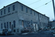 619 W MIFFLIN ST, a Astylistic Utilitarian Building warehouse, built in Madison, Wisconsin in 1907.