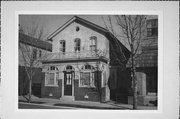 W63 N656 WASHINGTON AVE W63 N656 WASHINGTON AVE, a Italianate house, built in Cedarburg, Wisconsin in 1870.