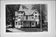 1039-41 12TH AVE, a Queen Anne house, built in Grafton, Wisconsin in .
