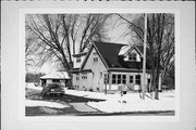 1600 W MEQUON RD, a Bungalow rectory/parsonage, built in Mequon, Wisconsin in 1933.