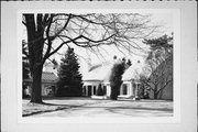 2816 W RANGE LINE CIR, a Colonial Revival/Georgian Revival house, built in Mequon, Wisconsin in .