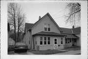 231 W CHESTNUT ST, a Front Gabled house, built in Port Washington, Wisconsin in 1910.