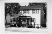 159-163 S MAIN ST, a Side Gabled tavern/bar, built in Thiensville, Wisconsin in 1927.