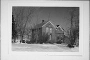 EAST FARM HILL RD, N SIDE, .5 M E OF COUNTY HIGHWAY PP, a Gabled Ell house, built in Rock Elm, Wisconsin in .