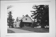 MAPLE LANE, N SIDE, .6 M E OF COUNTY HIGHWAY K, a Cross Gabled house, built in Trimbelle, Wisconsin in .