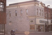 949 MAIN ST, a Italianate small retail building, built in Stevens Point, Wisconsin in 1877.