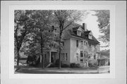 1547 STRONGS AVE, a Queen Anne house, built in Stevens Point, Wisconsin in 1898.