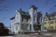 936 MAIN ST, a Italianate house, built in Racine, Wisconsin in 1868.