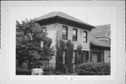 401-3 KENDALL AVE, a Two Story Cube house, built in Burlington, Wisconsin in .