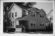 3307 - 3309 SEVENTEENTH ST, a Side Gabled duplex, built in Racine, Wisconsin in 1919.