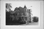 1400 COLLEGE AVE, a Queen Anne house, built in Racine, Wisconsin in .