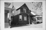 1522 HOLMES AVE, a Queen Anne house, built in Racine, Wisconsin in .