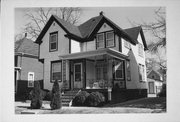 1539 HOLMES AVE, a Queen Anne house, built in Racine, Wisconsin in .