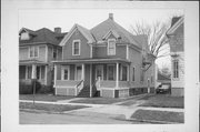 2117 SLAUSON AVE, a Queen Anne house, built in Racine, Wisconsin in .