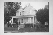 2203 TAYLOR AVE, a Queen Anne house, built in Racine, Wisconsin in .