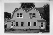 3209 - 3211 VICTORY AVE, a Side Gabled duplex, built in Racine, Wisconsin in 1919.