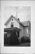 1544 S VILLA ST, a Cross Gabled house, built in Racine, Wisconsin in .