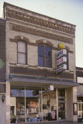 131 W COURT ST, a Italianate tavern/bar, built in Richland Center, Wisconsin in 1885.
