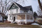 427 S ADAMS ST 427 S ADAMS ST, a Queen Anne house, built in Lancaster, Wisconsin in 1895.
