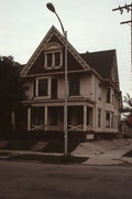 2575-2577 N 2ND ST, a Queen Anne duplex, built in Milwaukee, Wisconsin in 1902.