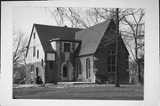 8669 N LAKE DR, a English Revival Styles house, built in Bayside, Wisconsin in 1928.