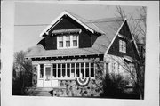6270 S 108TH ST, a Bungalow house, built in Hales Corners, Wisconsin in 1916.