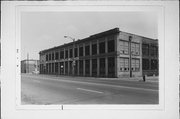 800 S 1ST ST, a Commercial Vernacular industrial building, built in Milwaukee, Wisconsin in 1908.