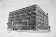 1568-1570 S 1ST ST, a Commercial Vernacular industrial building, built in Milwaukee, Wisconsin in 1913.