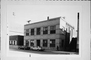 1016 N 8TH ST, a Art/Streamline Moderne small office building, built in Milwaukee, Wisconsin in .