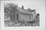 2149 -A S 13TH ST, a Gabled Ell house, built in Milwaukee, Wisconsin in 1911.