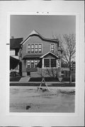 846-848 N 21ST ST, a Gabled Ell duplex, built in Milwaukee, Wisconsin in .