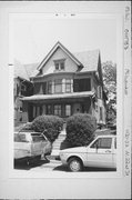 1130-1132 N 22ND ST 1130-1132 N 22ND ST, a Arts and Crafts duplex/two-flat, built in Milwaukee, Wisconsin in 1910.