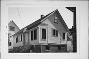 1952 N 24TH PLACE 1952 N 24TH PLACE, a Side Gabled house, built in Milwaukee, Wisconsin in 1881.