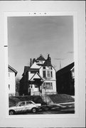752 N 26TH ST 752 N 26TH ST, a Queen Anne house, built in Milwaukee, Wisconsin in .