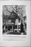 926 N 29TH ST, a Queen Anne house, built in Milwaukee, Wisconsin in 1892.
