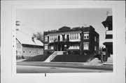 1120-1124 N 35TH ST, a Neoclassical/Beaux Arts apartment/condominium, built in Milwaukee, Wisconsin in 1919.
