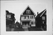 1506-1508 N 35TH ST, a Colonial Revival/Georgian Revival duplex/two-flat, built in Milwaukee, Wisconsin in 1910.