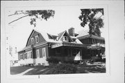 2576 N 45TH ST, a Bungalow house, built in Milwaukee, Wisconsin in 1919.