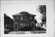 2977-79 N 45TH ST 2977-79 N 45TH ST, a American Foursquare duplex/two-flat, built in Milwaukee, Wisconsin in 1928.