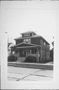 310-12 S 61ST ST, a Craftsman duplex/two-flat, built in Milwaukee, Wisconsin in 1927.