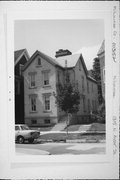 1315 N ASTOR ST 1315 N ASTOR ST, a Italianate house, built in Milwaukee, Wisconsin in 1901.