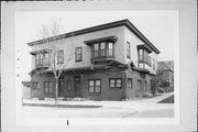 2002-04 N BARTLETT, a Craftsman apartment/condominium, built in Milwaukee, Wisconsin in 1911.