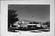 2555 S BAY ST 2555 S BAY ST, a Late-Modern social recreational/fraternal hall, built in Milwaukee, Wisconsin in 1980.