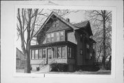 528 E BOLIVAR, a Queen Anne house, built in Milwaukee, Wisconsin in 1905.