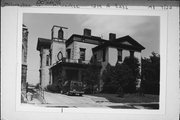 1219 N CASS ST, a Italianate house, built in Milwaukee, Wisconsin in 1854.