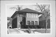 2932-2934 N DOWNER AVE 2932-2934 N DOWNER AVE, a Prairie School duplex/two-flat, built in Milwaukee, Wisconsin in 1922.