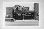1724 N FARWELL, a Commercial Vernacular restaurant, built in Milwaukee, Wisconsin in 1932.